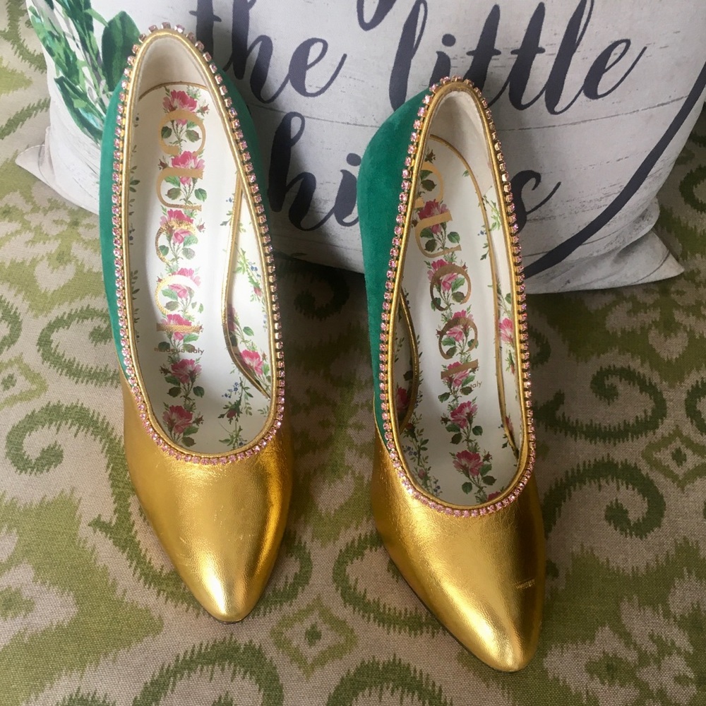 Gucci Leather & Snakeskin Pumps